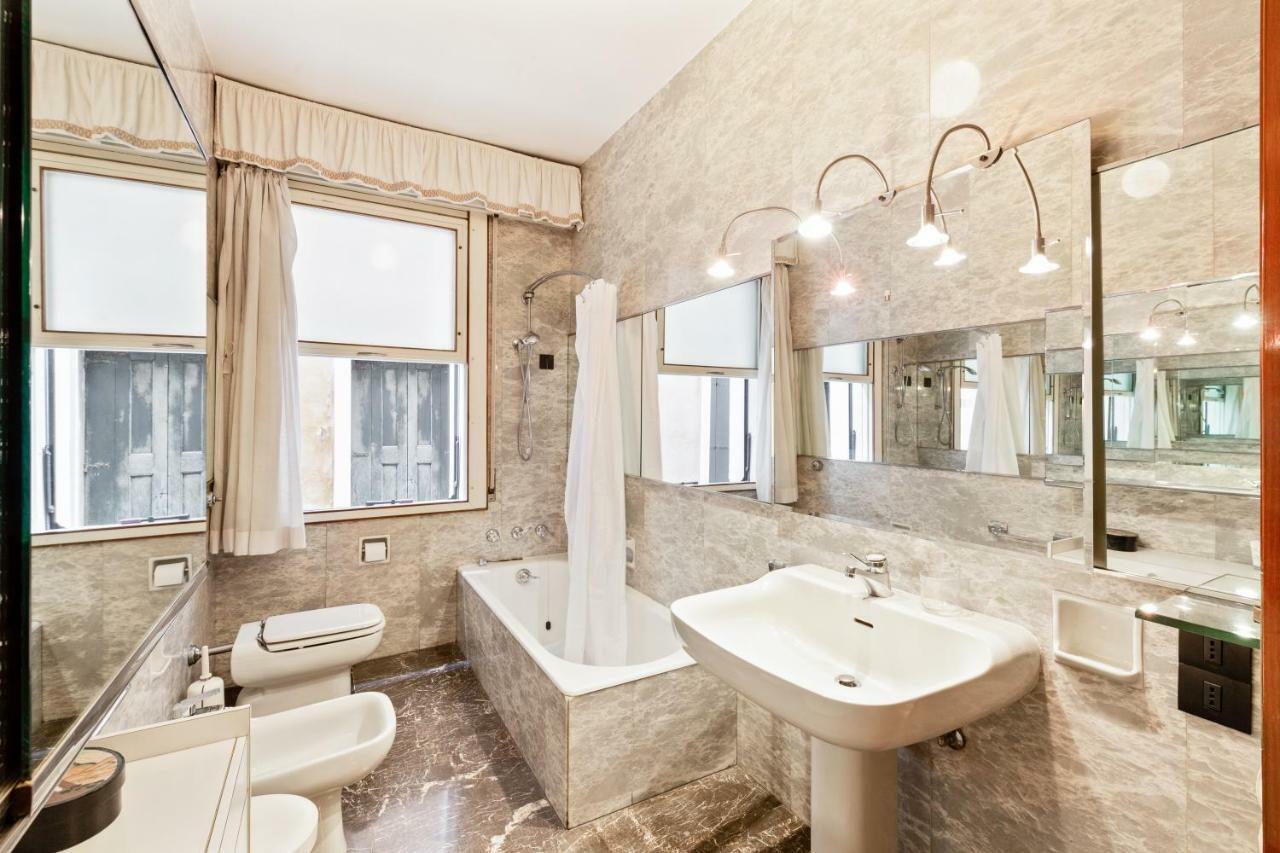 Venice Castello Elegant Apartment מראה חיצוני תמונה